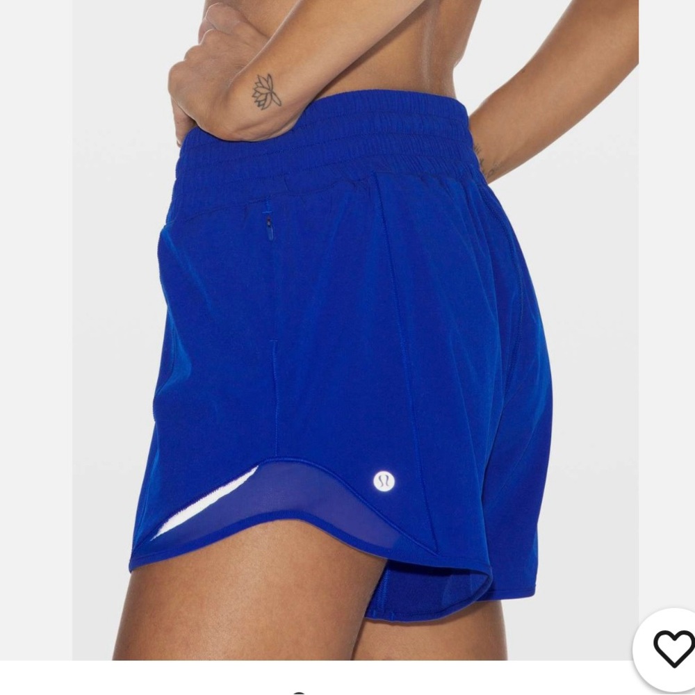 Lululemon Hotty Hot HR shorts 4” sz 4. Jet stream blue